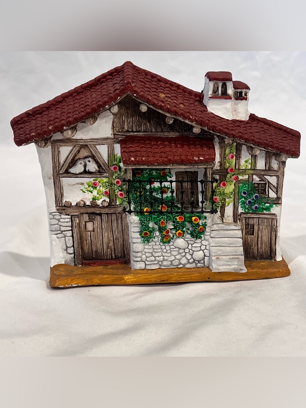 Vintage Ceramica Marquez Spain Cottage Wall Plaque 604